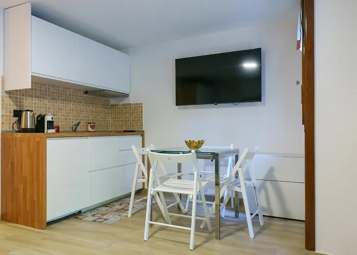 Iflat Pineta Apartman